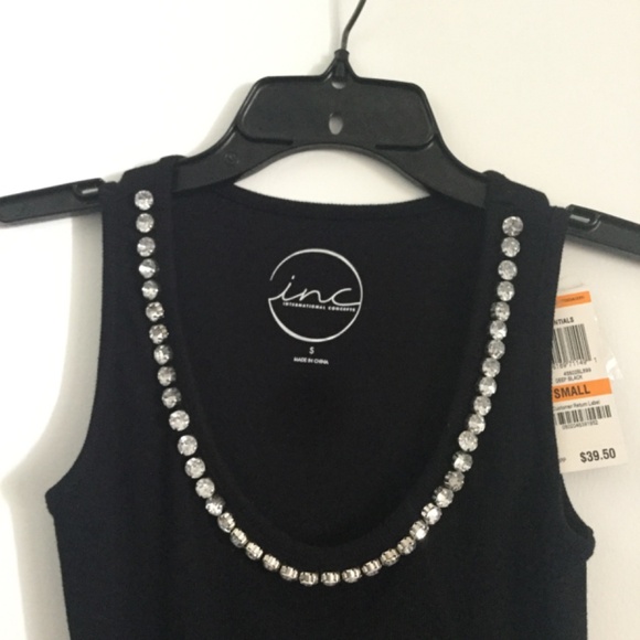 Top - Picture 2 of 4